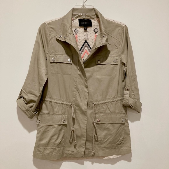 Blu Pepper Lightweight Drawstring Crochet Back Jacket, Sz S, Tan - Picture 1 of 11